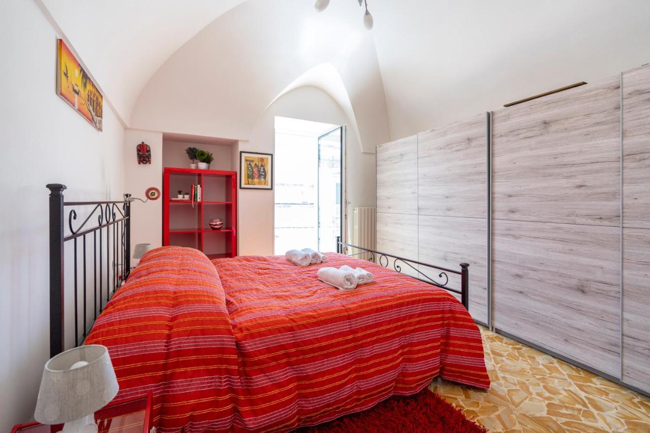 Vico II Terrace Apartment A Step From Piazza Roma มาร์ตินาฟรังกา ภายนอก รูปภาพ