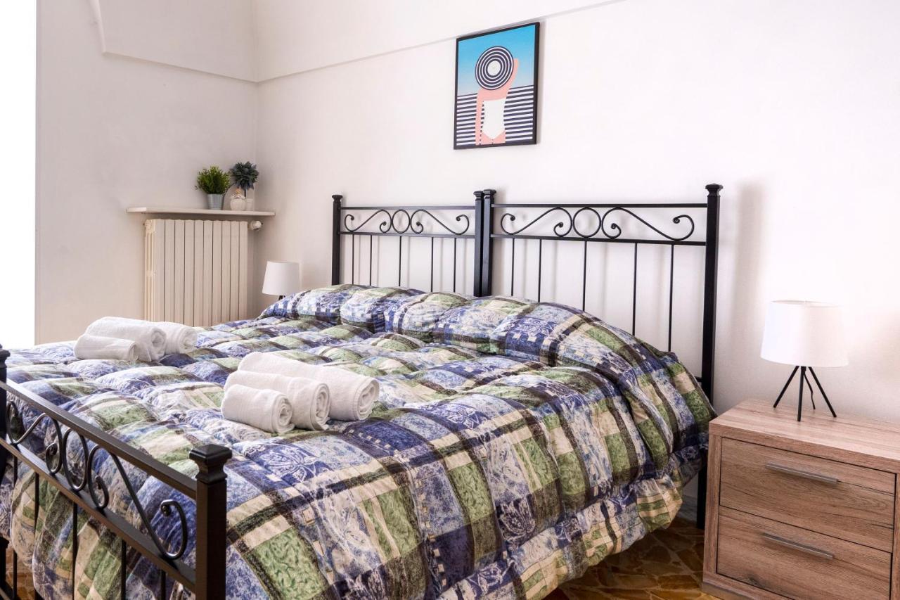 Vico II Terrace Apartment A Step From Piazza Roma มาร์ตินาฟรังกา ภายนอก รูปภาพ