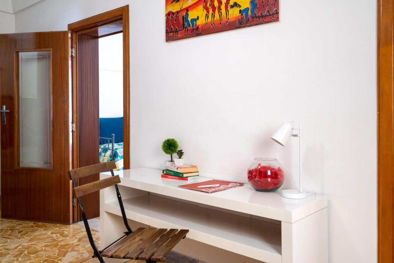 Vico II Terrace Apartment A Step From Piazza Roma มาร์ตินาฟรังกา ภายนอก รูปภาพ